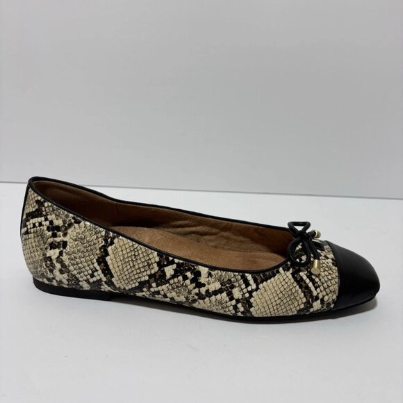 Vionic Women’s Klara Ivory Leather Ballet Flats Size 10 M